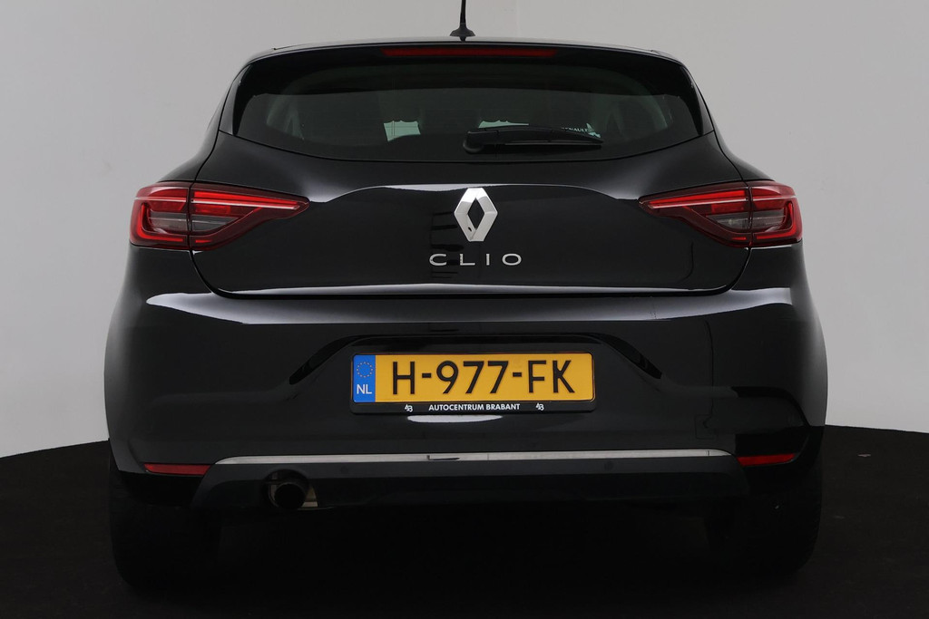 
Renault Clio 1.0 TCe Zen (NAVIGATIE, PARKEERSENSOREN, LANE ASSIST, CRUISE CONTROL, MULTIMEDIA, NL-AUTO, GOED ONDERHOUDEN) vol									