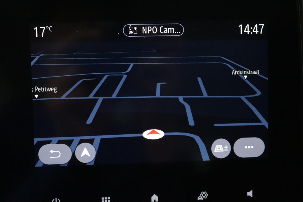 
Renault Clio 1.0 TCe Zen (NAVIGATIE, PARKEERSENSOREN, LANE ASSIST, CRUISE CONTROL, MULTIMEDIA, NL-AUTO, GOED ONDERHOUDEN) vol									