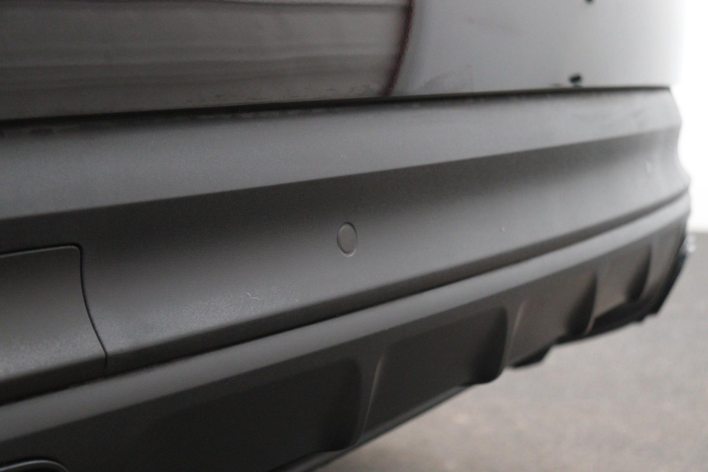 
Porsche Cayenne 3.0 AANBIEDING!!!(Deal OndH, Panoramadak, Luchtvering, Luxe stoelen, Camera’s, Carplay, StoelV, Adapt Cruise, Etc) vol									