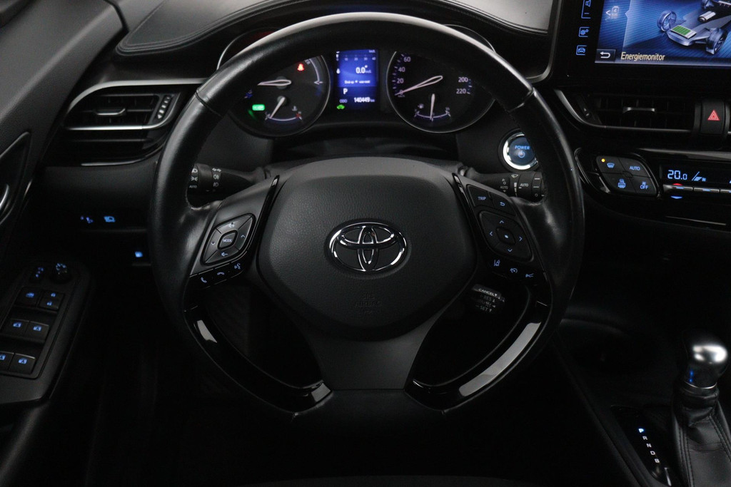 
Toyota C-HR 1.8 Hybrid Dynamic(NL-auto, Goed OnderH, Navi, Camera, Climate Con, Etc) vol									