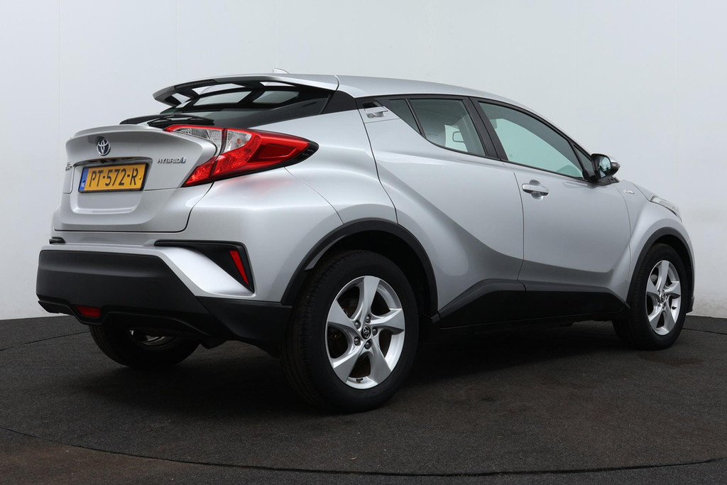 
Toyota C-HR 1.8 Hybrid Dynamic(NL-auto, Goed OnderH, Navi, Camera, Climate Con, Etc) vol									