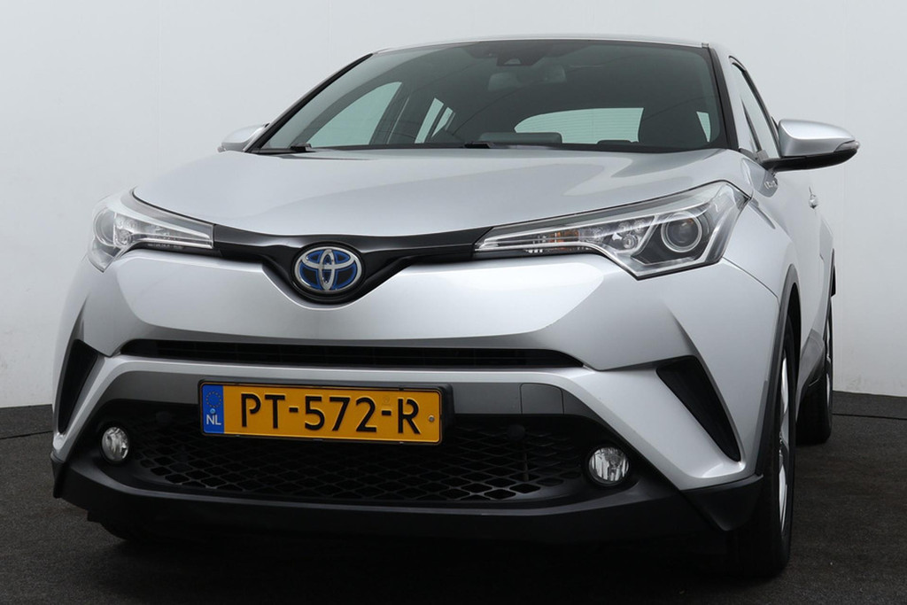
Toyota C-HR 1.8 Hybrid Dynamic(NL-auto, Goed OnderH, Navi, Camera, Climate Con, Etc) vol									