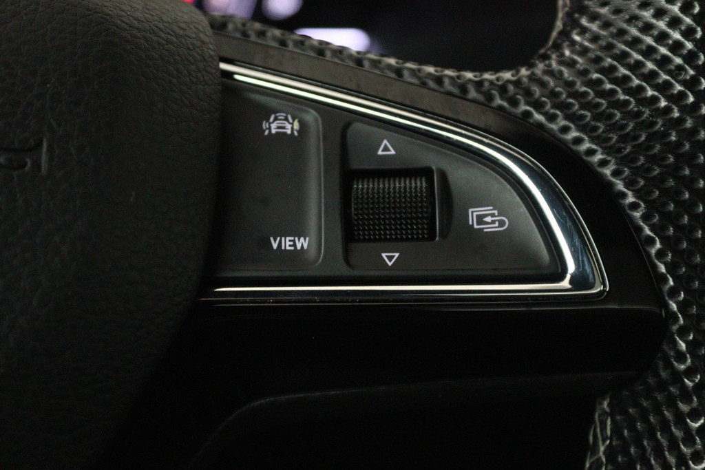 
Škoda Superb Combi 1.5 TSI ACT Sportline Business (PANORAMADAK, PARKEERSENSOREN, TREKHAAK, STOELVERWARMING, NAVI, CAMERA, NL-AUTO) vol									