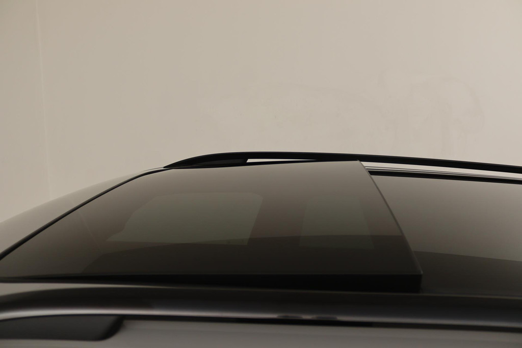 
Škoda Superb Combi 1.5 TSI ACT Sportline Business (PANORAMADAK, PARKEERSENSOREN, TREKHAAK, STOELVERWARMING, NAVI, CAMERA, NL-AUTO) vol									