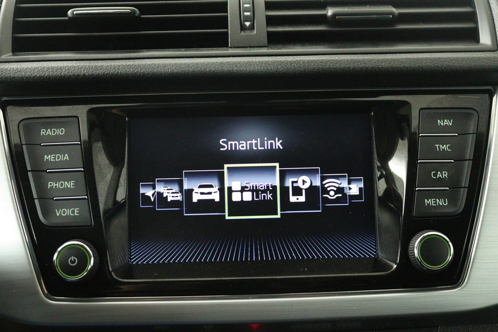 
Škoda Fabia 1.0 TSI Drive (CRUISE CONTROL, NAVIGATIE, BLUETOOTH, CARPLAY, NL-AUTO) vol									