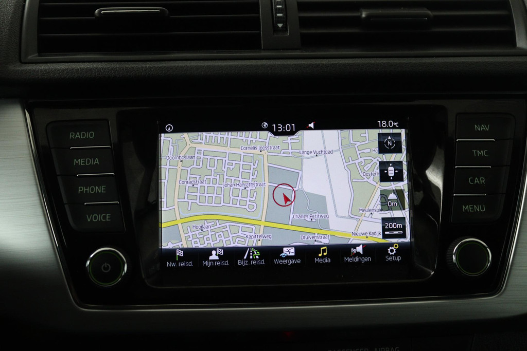 
Škoda Fabia 1.0 TSI Drive (CRUISE CONTROL, NAVIGATIE, BLUETOOTH, CARPLAY, NL-AUTO) vol									