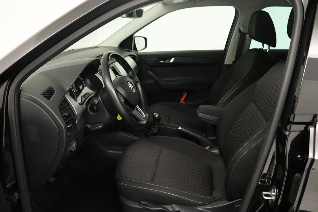 
Škoda Fabia 1.0 TSI Drive (CRUISE CONTROL, NAVIGATIE, BLUETOOTH, CARPLAY, NL-AUTO) vol									