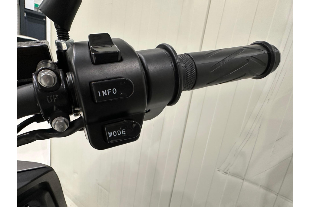 
Scooter S02 Connected 3 stuks beschikbaar NIEUW!!! BTW. 90 km/u elektrische motorscooter vol									