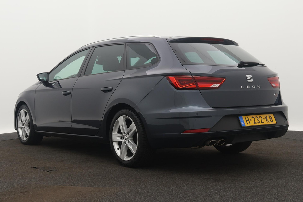 
SEAT León ST 1.5 TSI FR Ultimate Edition(NL-auto, 1e Eig, Dealer OnderH, Digitale Dash, Camera, StoelV, Digitale Dash, Etc) vol									