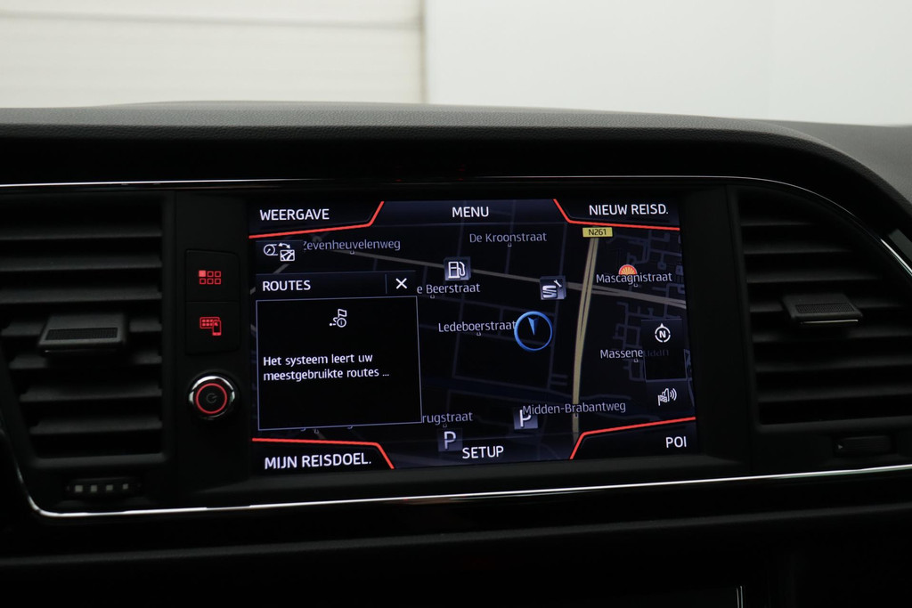 
SEAT León ST 1.5 TSI FR Ultimate Edition(NL-auto, 1e Eig, Dealer OnderH, Digitale Dash, Camera, StoelV, Digitale Dash, Etc) vol									