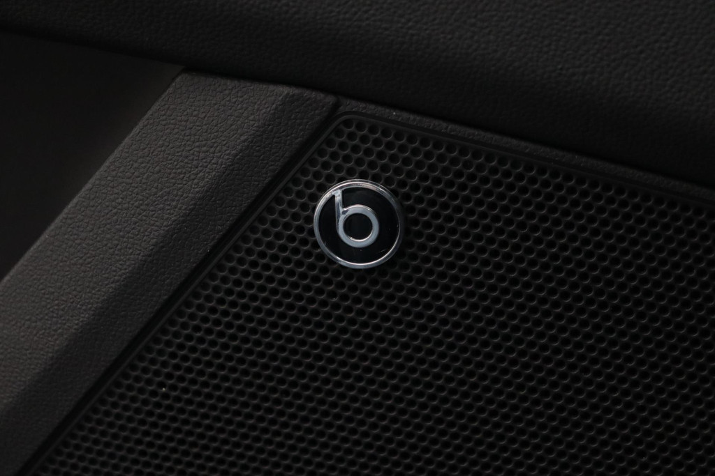 
SEAT León ST 1.5 TSI FR Ultimate Edition(NL-auto, 1e Eig, Dealer OnderH, Digitale Dash, Camera, StoelV, Digitale Dash, Etc) vol									