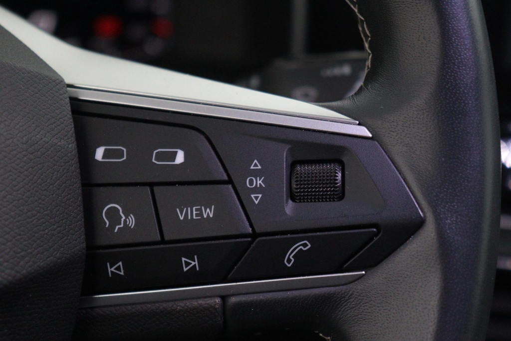 
SEAT Leon Sportstourer 1.0 TSI Style Business Intense (VIRTUAL, CAMERA, CARPLAY, ADAPTIVE CRUISE, 1e EIGENAAR, GOED ONDERHOUDEN) vol									