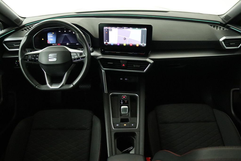 
SEAT Leon 1.5 eTSI FR Launch Edition (VIRTUAL, STUURVERWARMING, SFEERVERLICHTING, CAMERA, ADAPTIVE CRUISE, 1e EIGENAAR) vol									