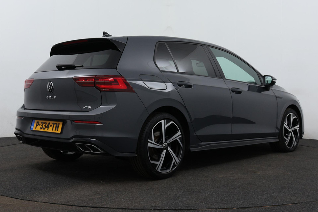
Volkswagen Golf 1.5 eTSI R-Line (Goed OnderH, Navi, Carplay, Camera, Kuipstoelen, PDC V+A, Adapt Cruise Con, Digitale Teller, Etc) vol									