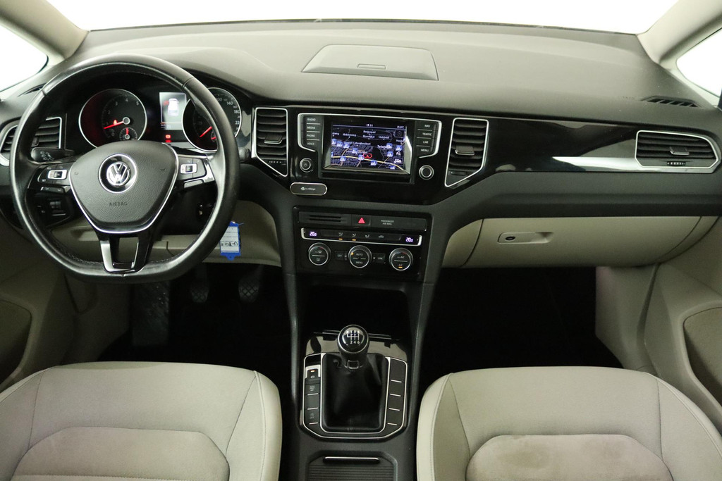 
Volkswagen Golf Sportsvan 1.4 TSI Highline (CRUISE CONTROL, NAVIGATIE, CARPLAY, BLUETOOTH, NL-AUTO) vol									