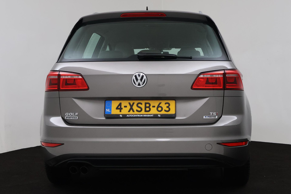 
Volkswagen Golf Sportsvan 1.4 TSI Highline (CRUISE CONTROL, NAVIGATIE, CARPLAY, BLUETOOTH, NL-AUTO) vol									