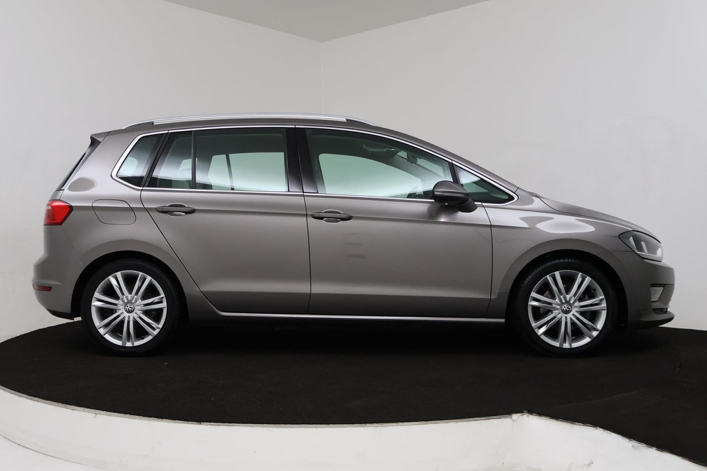 
Volkswagen Golf Sportsvan 1.4 TSI Highline (CRUISE CONTROL, NAVIGATIE, CARPLAY, BLUETOOTH, NL-AUTO) vol									