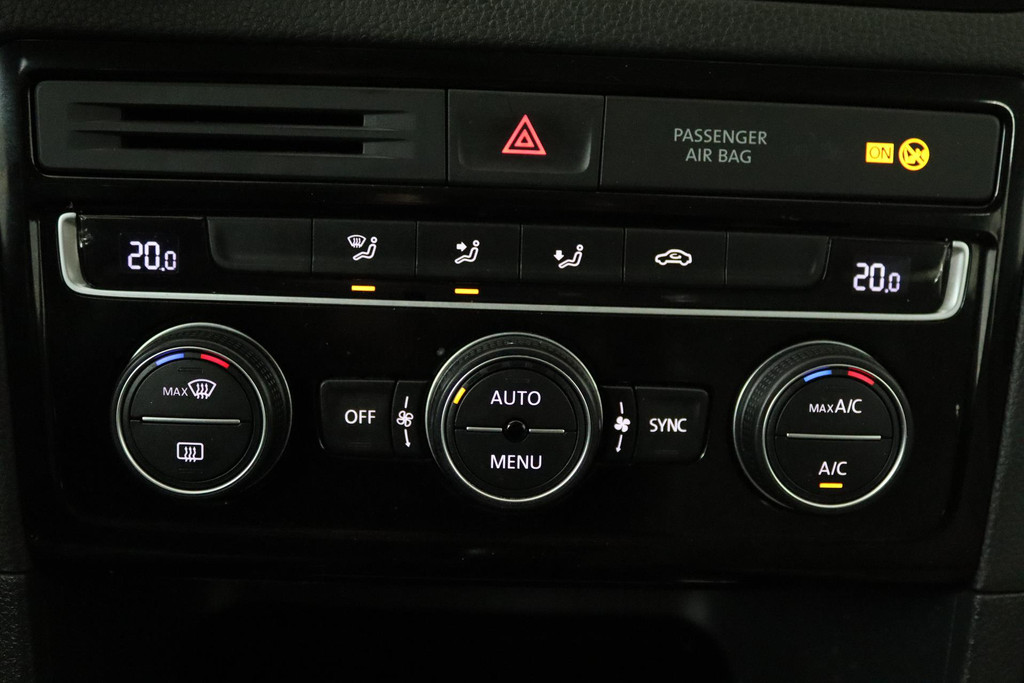 
Volkswagen Golf Sportsvan 1.4 TSI Highline (CRUISE CONTROL, NAVIGATIE, CARPLAY, BLUETOOTH, NL-AUTO) vol									