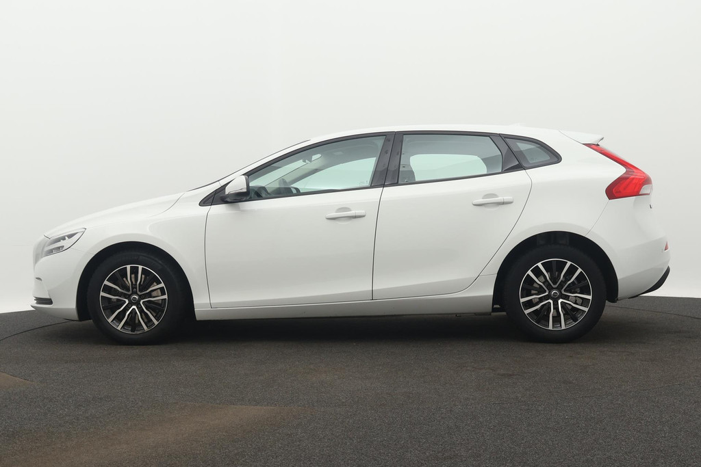 
Volvo V40 1.5 T2 Polar+ Automaat (NAVIGATIE, ACHTERUITRIJCAMERA, STOELVERWARMING, 1e EIGENAAR, GOED ONDERHOUDEN) vol									