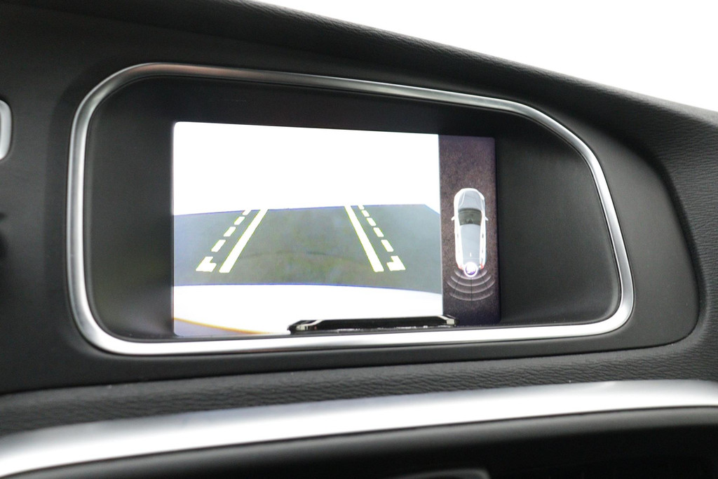 
Volvo V40 1.5 T2 Polar+ Automaat (NAVIGATIE, ACHTERUITRIJCAMERA, STOELVERWARMING, 1e EIGENAAR, GOED ONDERHOUDEN) vol									