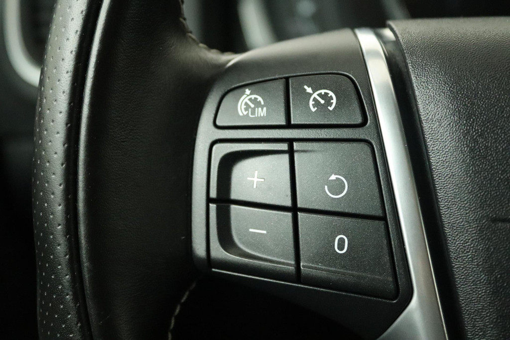 
Volvo V60 2.0 T4 Business Sport (PANORAMADAK, STOELVERWARMING, CAMERA, LEER, PARKEERSENSOREN, NL-AUTO, GOED ONDERHOUDEN) vol									