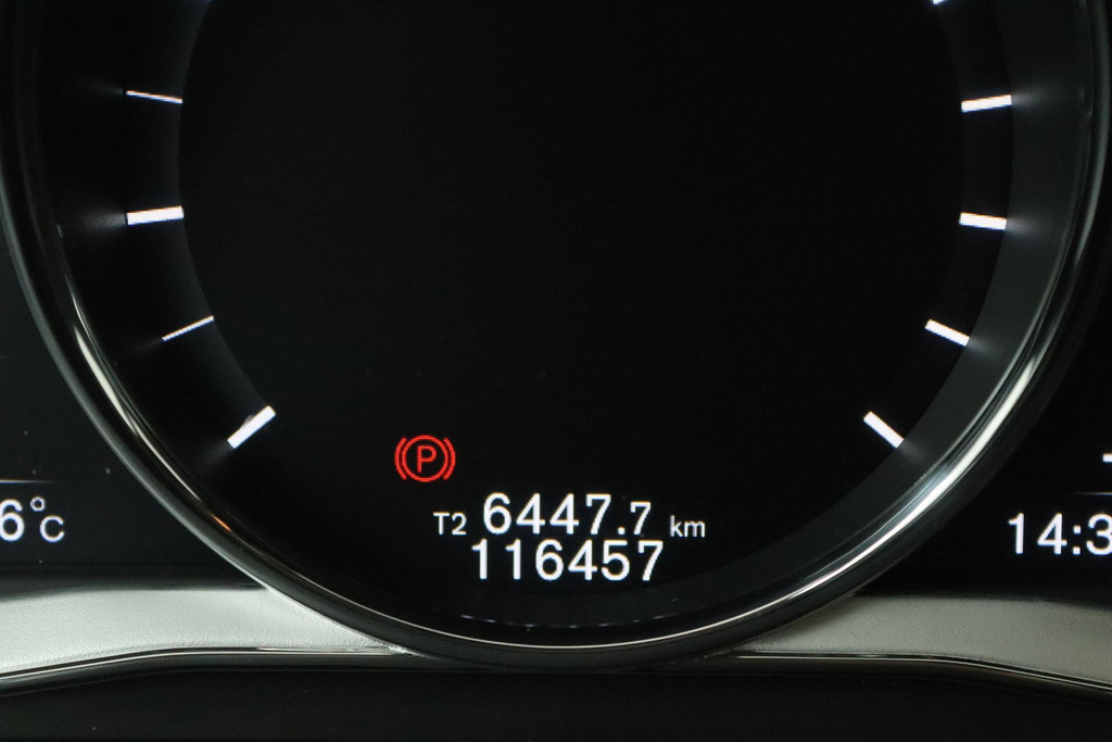 
Volvo V60 2.0 T4 Business Sport (PANORAMADAK, STOELVERWARMING, CAMERA, LEER, PARKEERSENSOREN, NL-AUTO, GOED ONDERHOUDEN) vol									