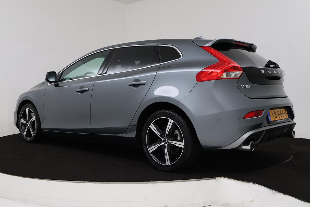 
Volvo V40 1.5 T3 Polar+ Sport (ACHTERUITRIJCAMERA, STOELVERWARMING, NAVI, CRUISE, PARKEERSENSOREN, AUTOMAAT, GOED ONDERHOUDEN) vol									