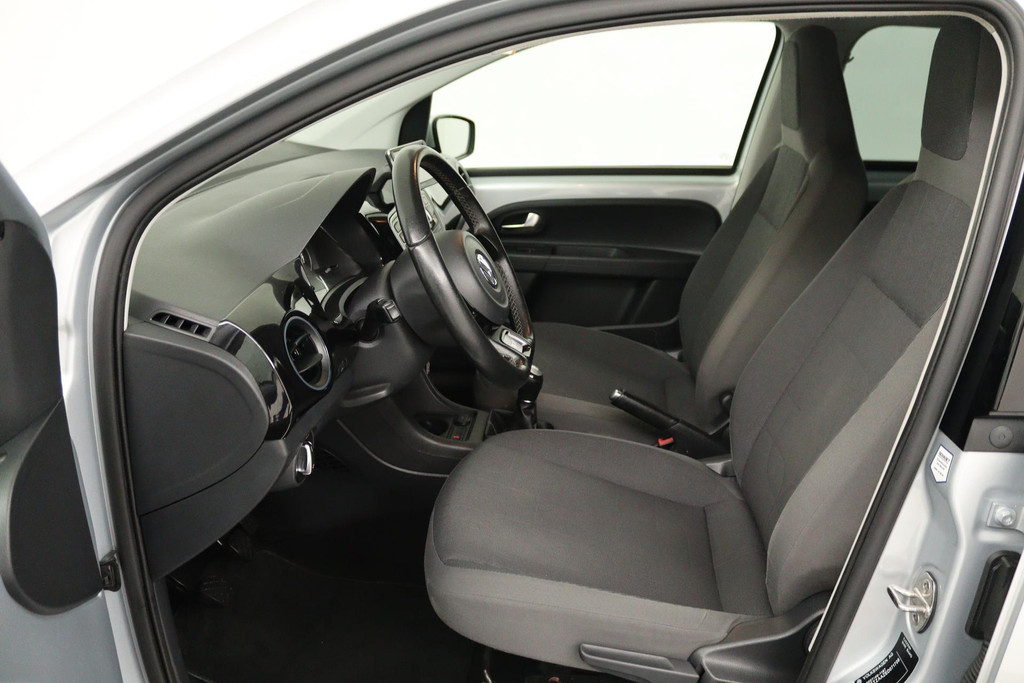 
Volkswagen up! 1.0 cross up! BlueMotion (STOELVERWARMING, NAVIGATIE, PARKEERSENSOREN, CRUISE CONTROL, MULTIMEDIA) vol									