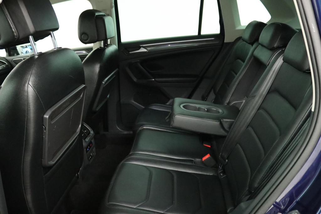 
Volkswagen Tiguan 1.4 TSI ACT Highline (PANORAMADAK, TREKHAAK, STOELVERWARMING, LEER, PARKEERSENSOREN, GOED ONDERHOUDEN) vol									