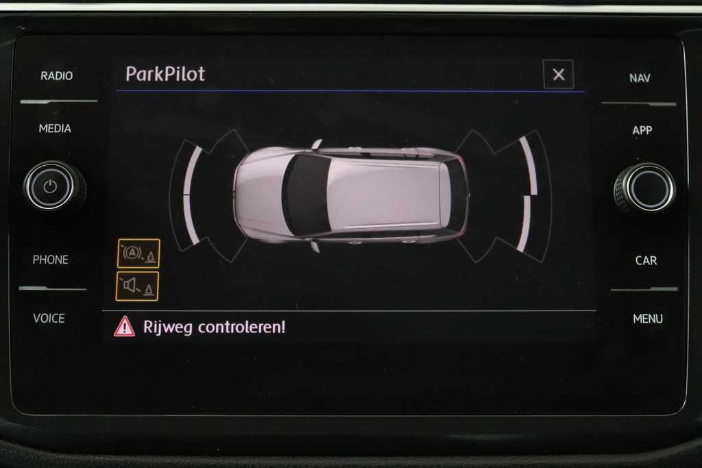
Volkswagen Tiguan 1.4 TSI ACT Highline (PANORAMADAK, TREKHAAK, STOELVERWARMING, LEER, PARKEERSENSOREN, GOED ONDERHOUDEN) vol									