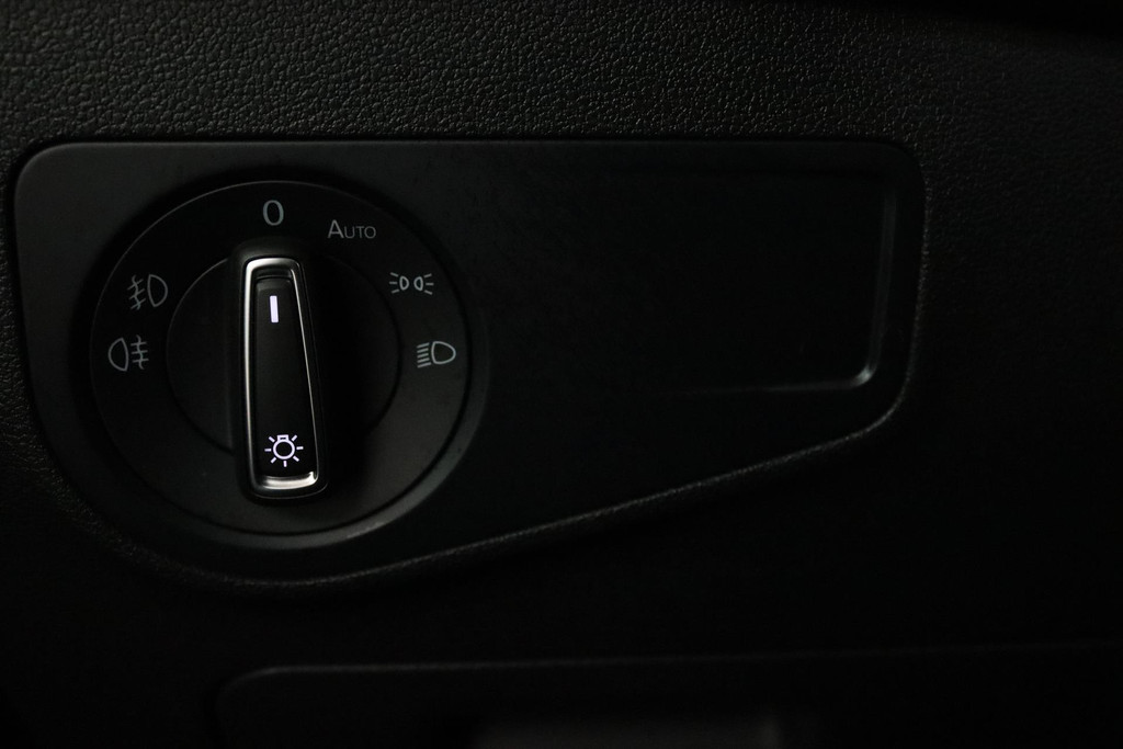 
Volkswagen Tiguan 1.5 TSI ACT Highline R Automaat (PANORAMADAK, DIGITALE COCKPIT, CLIMA, STOELVERWARMING, 1e EIGENAAR) vol									