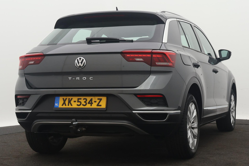 
Volkswagen T-Roc 1.5 TSI Sport Automaat (DIGITALE COCKPIT, ADAPTIVE CRUISE, CARPLAY, NAVIGATIE, PDC, TREKHAAK, 1e EIGENAAR) vol									