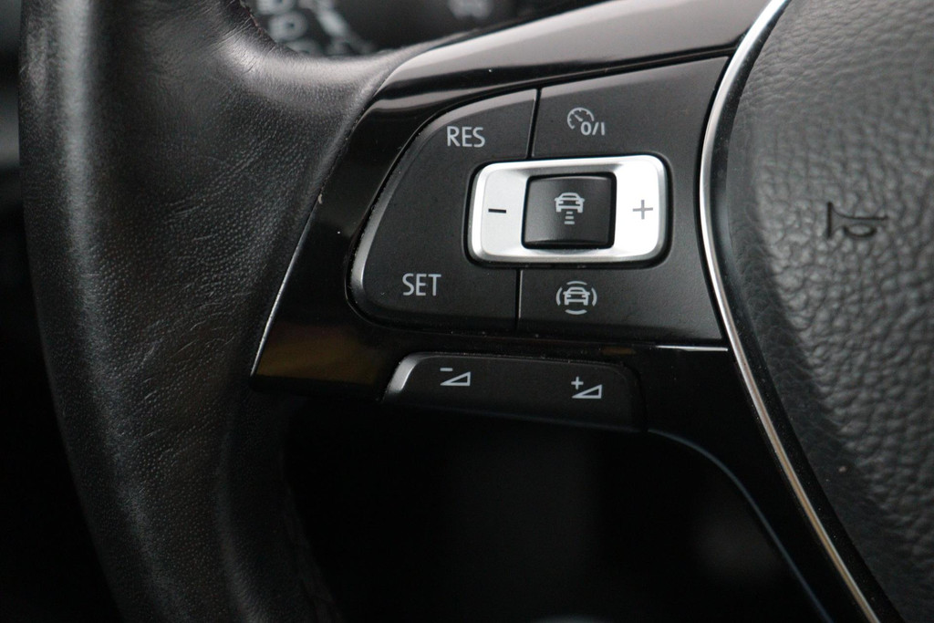 
Volkswagen T-Roc 1.0 TSI Style vol									