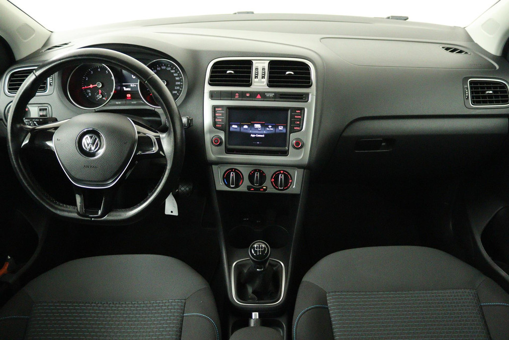 
Volkswagen Polo 1.0 BlueMotion (NAVIGATIE, CARPLAY, BLUETOOTH, AIRCO, CRUISE CONTROL, NL-AUTO, GOED ONDERHOUDEN) vol									