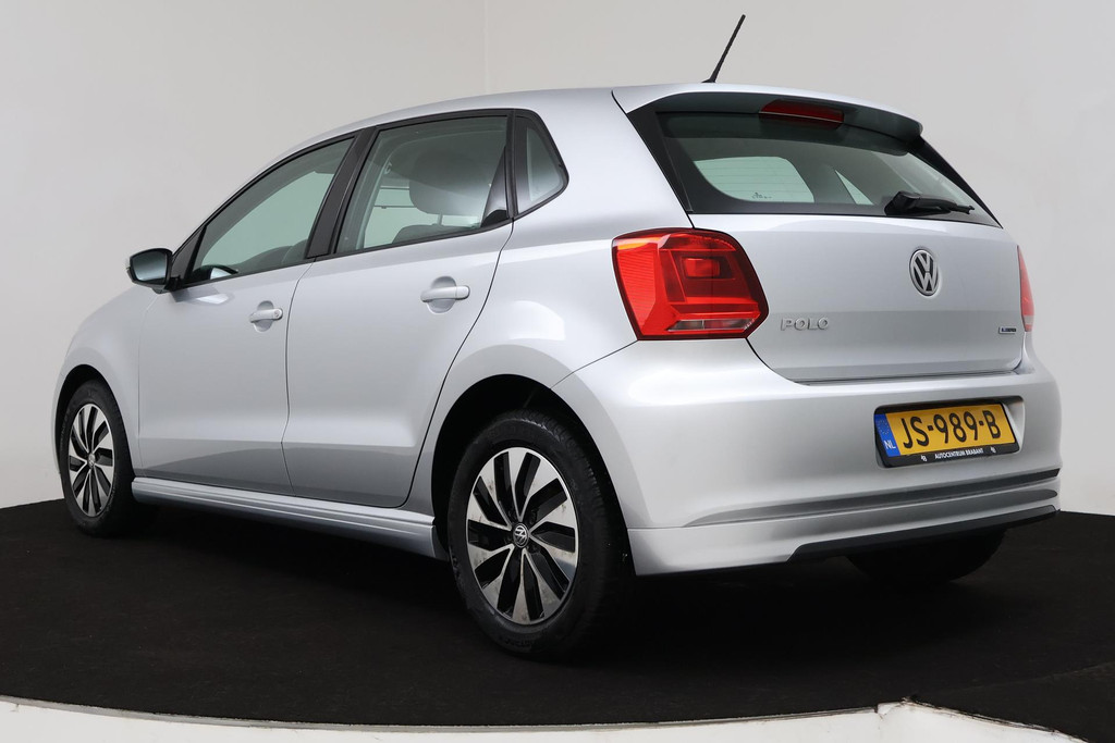 
Volkswagen Polo 1.0 BlueMotion (NAVIGATIE, CARPLAY, BLUETOOTH, AIRCO, CRUISE CONTROL, NL-AUTO, GOED ONDERHOUDEN) vol									