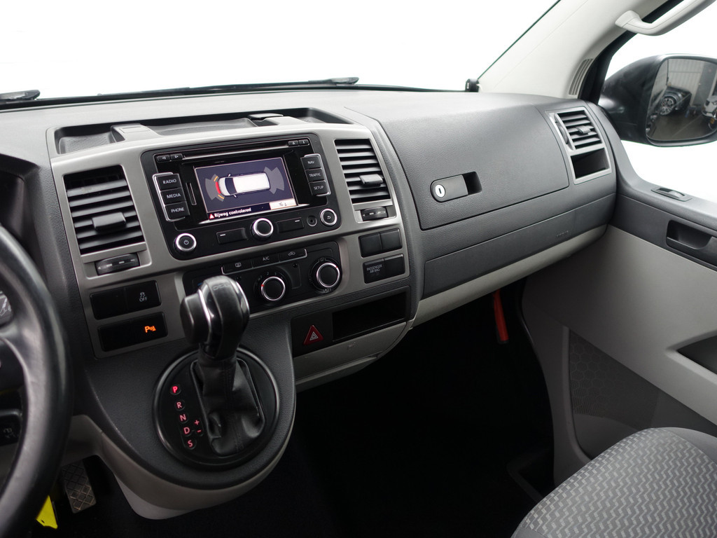 
Volkswagen Transporter 2.0 TDI L2 Highline Aut- Dubbele Cabine, 5 Pers, Schuifdak, Park Assist, Cruise, Navi, Sidebars vol									