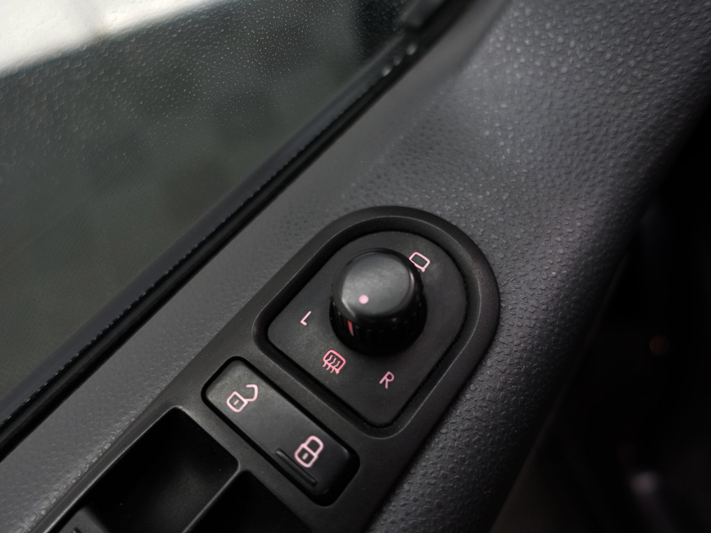 
Volkswagen Transporter 2.0 TDI L2 Highline Aut- Dubbele Cabine, 5 Pers, Schuifdak, Park Assist, Cruise, Navi, Sidebars vol									