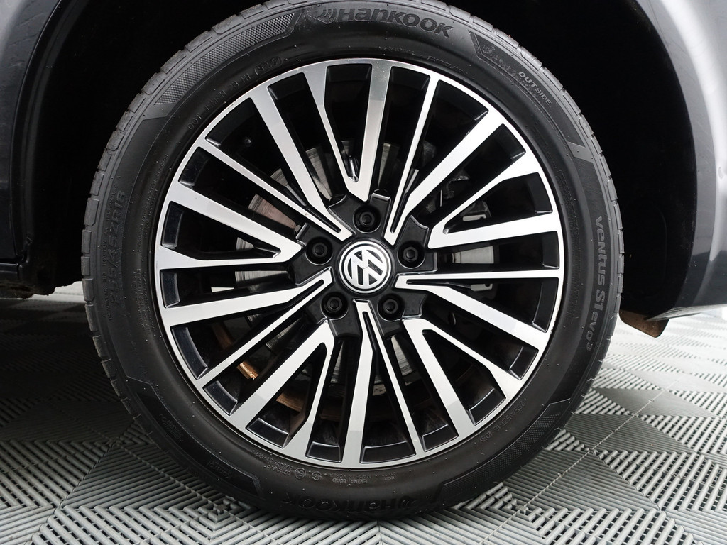 
Volkswagen Transporter 2.0 TDI L2 Multivan Edition 1 of 250 Aut- Dubbele Cabine, Schuifdak, Memory, 2x Elek Schuifdeur, Xenon Led vol									