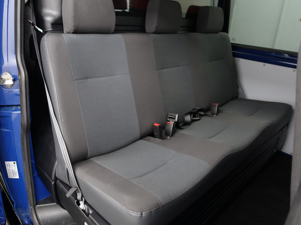 
Volkswagen Transporter 2.0 TDI 180pk L2 R Line Aut- Dubbele Cabine, 6 Pers, Park Assist, Navi, Cruise, Clima, Sidebars vol									