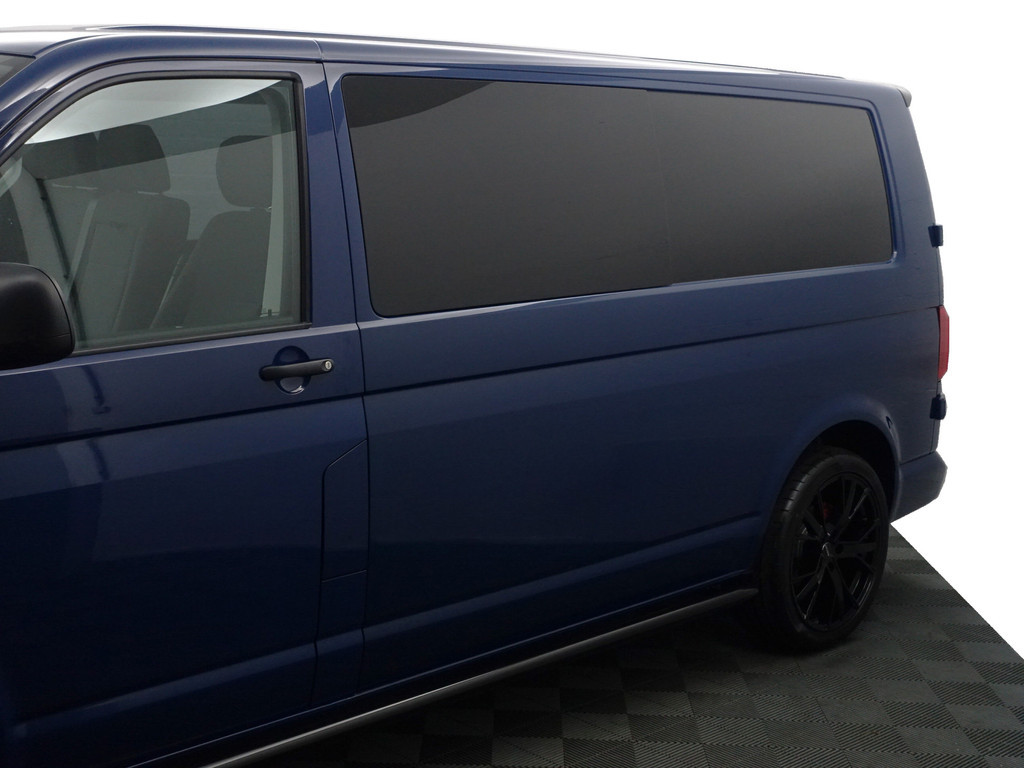 
Volkswagen Transporter 2.0 TDI 180pk L2 R Line Aut- Dubbele Cabine, 6 Pers, Park Assist, Navi, Cruise, Clima, Sidebars vol									