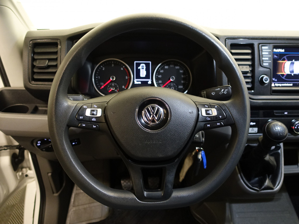 
Volkswagen Crafter 35 2.0 TDI Euro 6 L2H2 Highline 2x Schuifdeur, Navi, Camera, Ergocomfort vol									