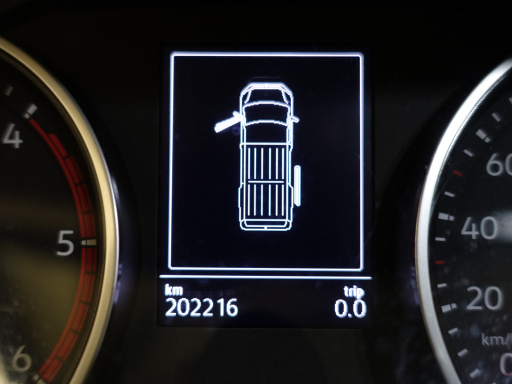 
Volkswagen Crafter 35 2.0 TDI Euro 6 L2H2 Highline 2x Schuifdeur, Navi, Camera, Ergocomfort vol									