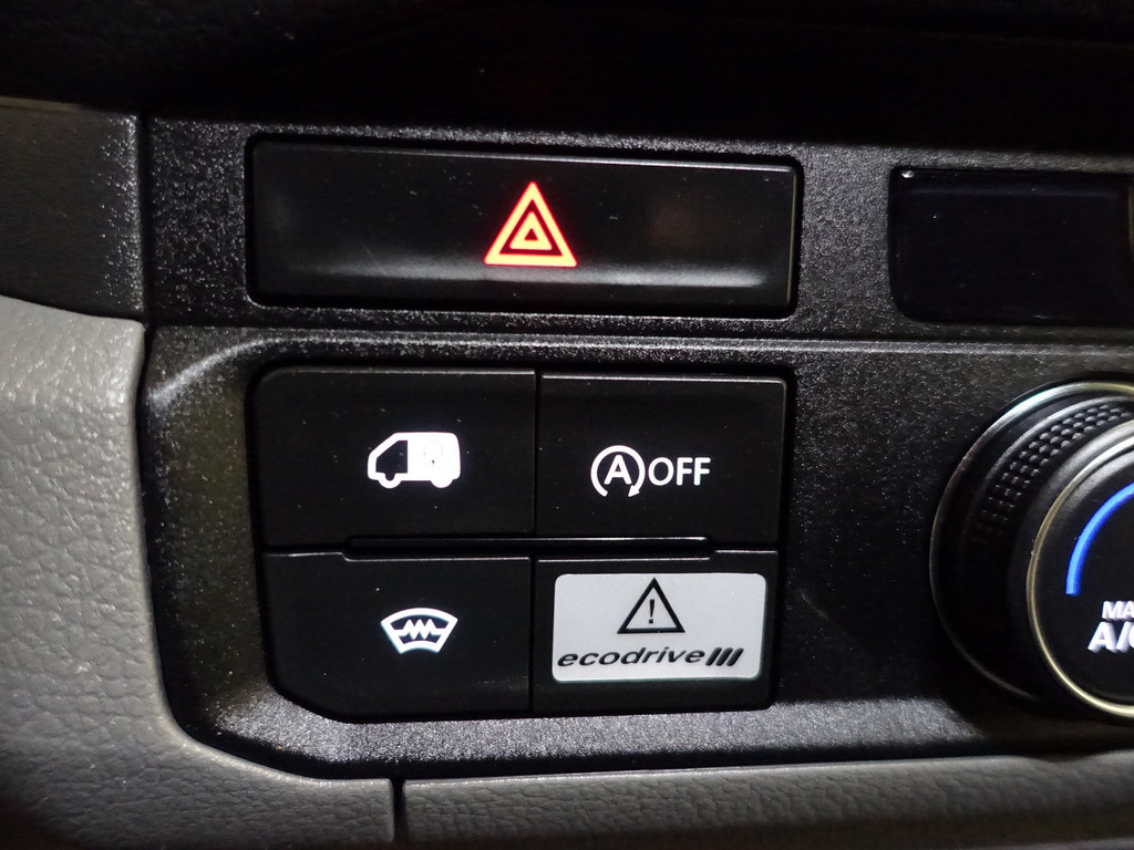 
Volkswagen Crafter 35 2.0 TDI Euro 6 L2H2 Highline 2x Schuifdeur, Navi, Camera, Ergocomfort vol									