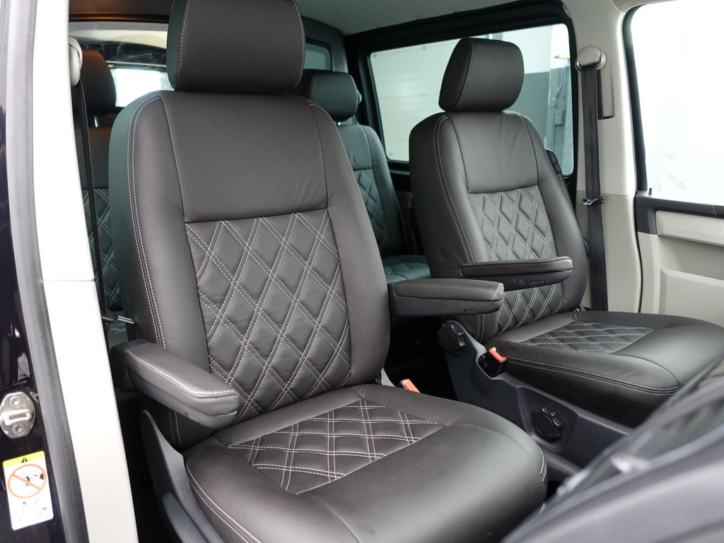 
Volkswagen Transporter 2.0 TDI Euro 6 L2 Highline+ Aut- Dubbele Cabine, 5/6 Pers, Xenon Led, Design Leder, Carplay, Park Assist vol									