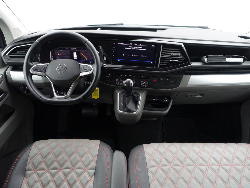 
								Volkswagen Transporter 2.0 TDI Euro 6 L2 Bulli Aut- Dubbele Cabine, 6 Pers, Xenon Led, Virtual Cockpit, Nardo Grey, Ada Cruise vol									
