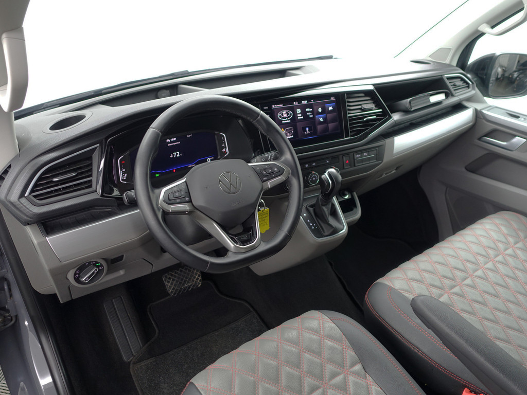 
								Volkswagen Transporter 2.0 TDI Euro 6 L2 Bulli Aut- Dubbele Cabine, 6 Pers, Xenon Led, Virtual Cockpit, Nardo Grey, Ada Cruise vol									