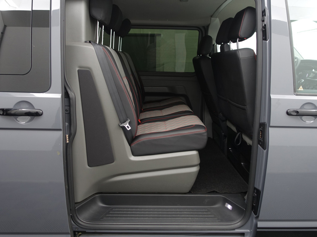 
								Volkswagen Transporter 2.0 TDI Euro 6 L2 Bulli Aut- Dubbele Cabine, 6 Pers, Xenon Led, Virtual Cockpit, Nardo Grey, Ada Cruise vol									