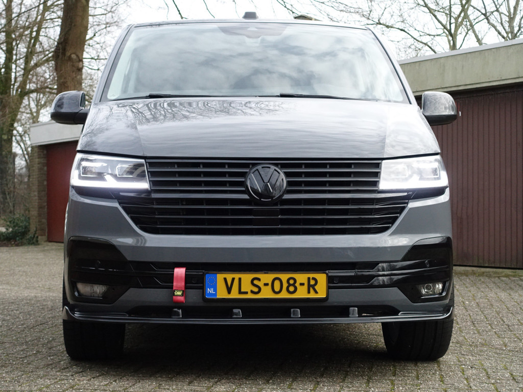 
								Volkswagen Transporter 2.0 TDI Euro 6 L2 Bulli Aut- Dubbele Cabine, 6 Pers, Xenon Led, Virtual Cockpit, Nardo Grey, Ada Cruise vol									
