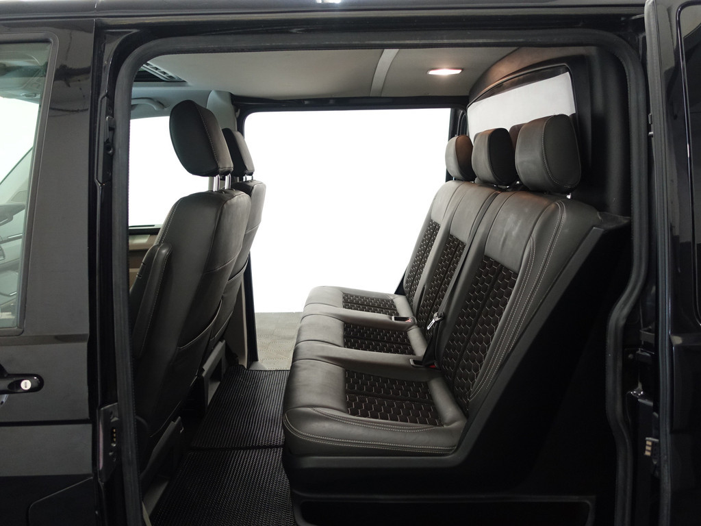 
Volkswagen Transporter 2.0 TDI Euro 6 L2 Highline+ Aut- Dubbele Cabine, 2x Schuifdeur, Schuifdak, Xenon Led, Custom Leder, Carplay vol									