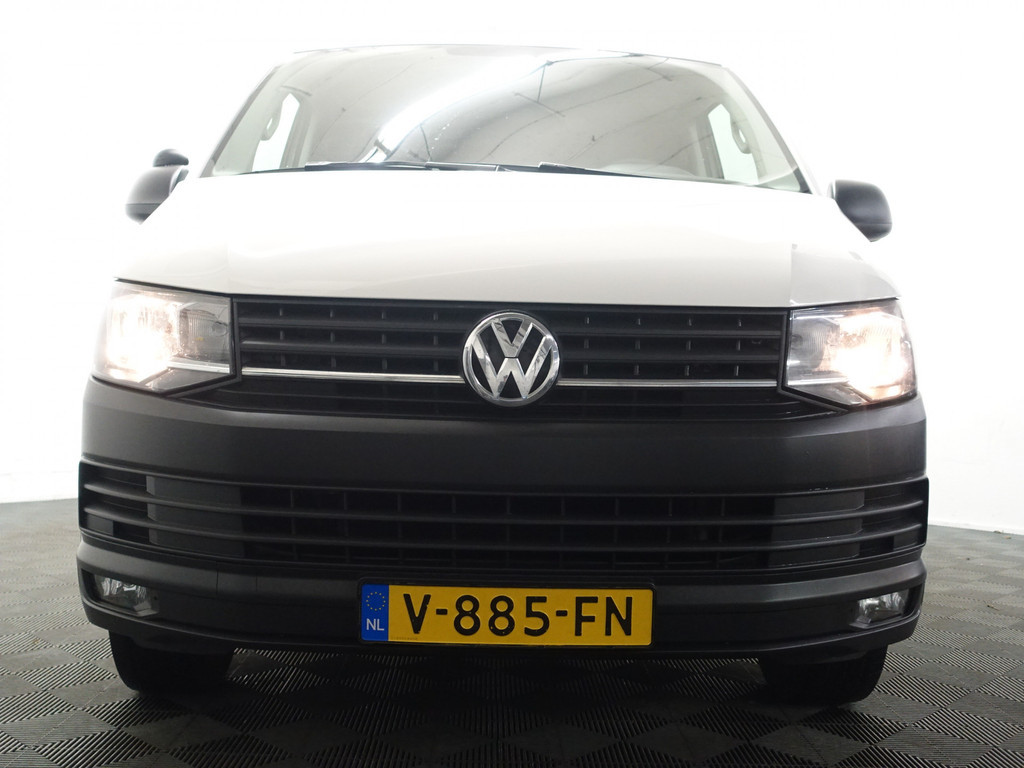 
								Volkswagen Transporter 2.0 TDI Euro 6 L2 Comfortline- Trekhaak, Cruise, Airco, Elek Pakket, Grijs Kenteken vol									